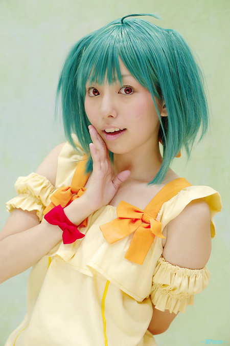 アニメのコスプレしてる女の子の画像-084