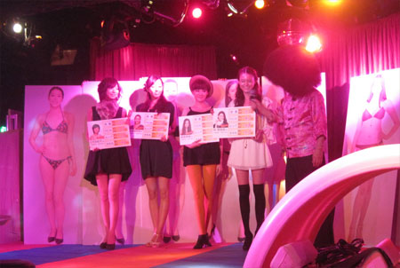 20111014_elle_1