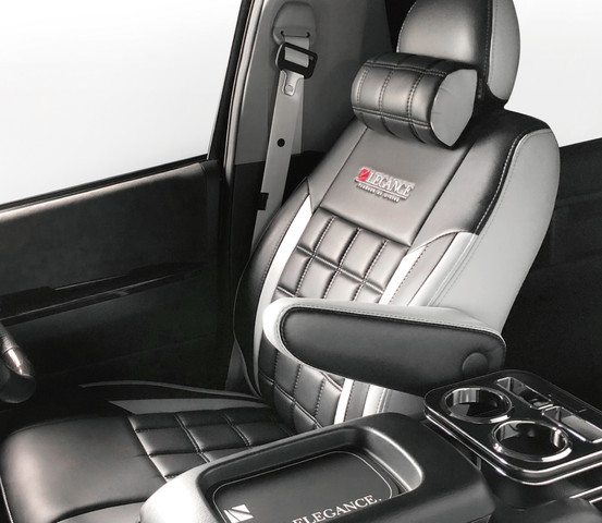 img_int_armrest_01