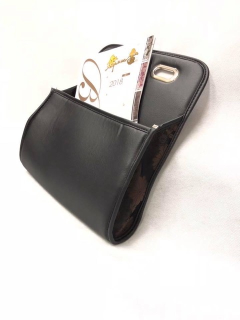 7275D678-BE66-4561-B036-583EF73A256D