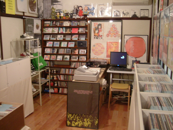 PEANUTS RECORDS