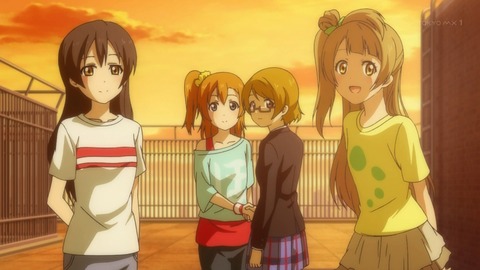 ラブライブ 4話 3303