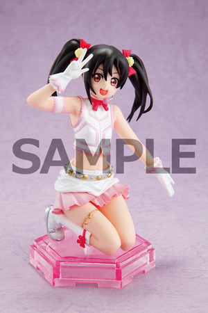 FIGURE-010027_01