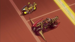 cap (102)