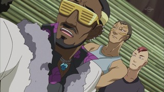 cap (132)