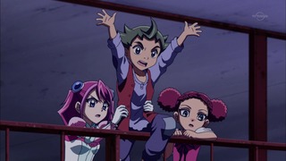 cap (126)
