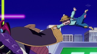 cap (124)