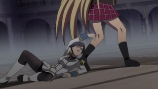 cap (215)