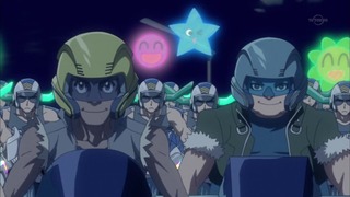 cap (111)
