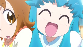 785