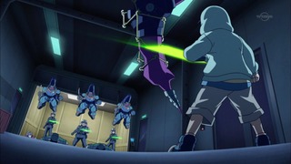 cap (112)