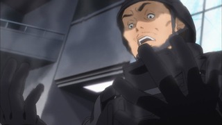 900