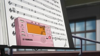696