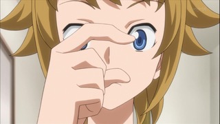 952