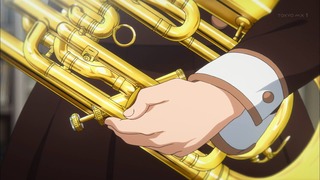 864