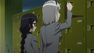 cap (28)