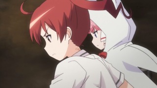 cap (136)