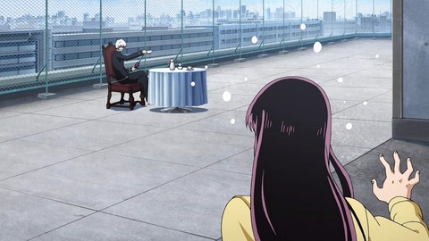 1351421952-0531-001