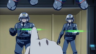 cap (140)
