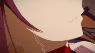 812