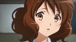 812