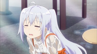 725