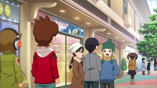 cap (100)