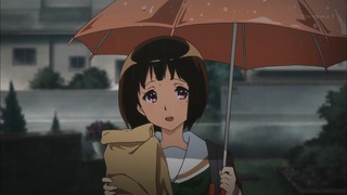 700