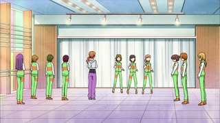 cap (124)