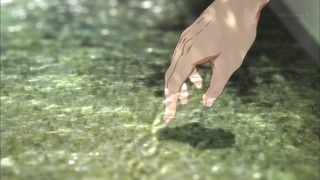 096
