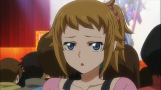 845
