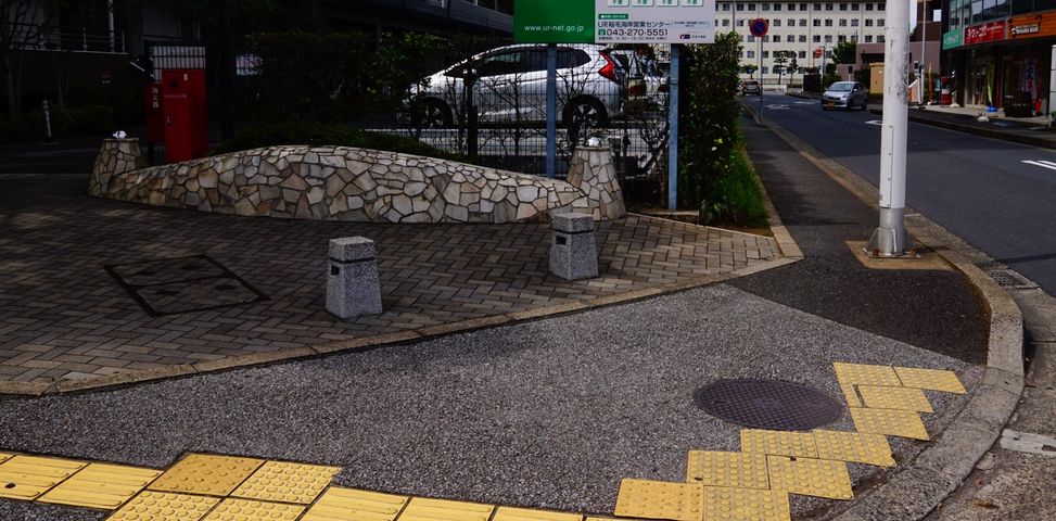 8EE6ADEC-D082-4653-AD88-D6650B1230FC