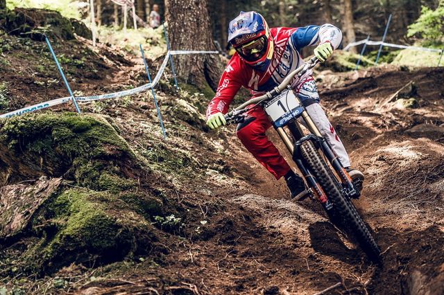 mtbダウンヒル-uci-world-cup：ビギナーズガイド