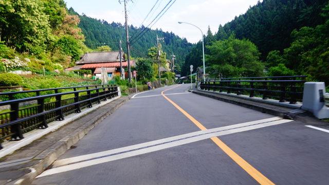 6F6D2900-4955-4769-ACAC-9246FB8F522D