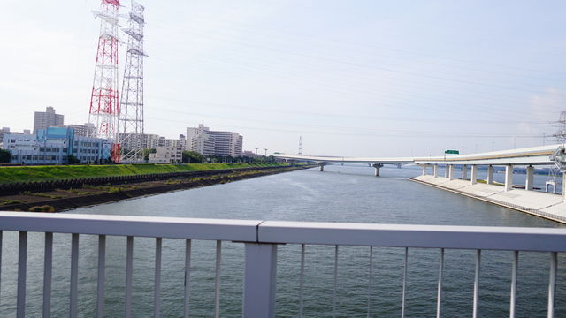 3F0AE55C-35E9-4B3E-8881-5C063C75AC08