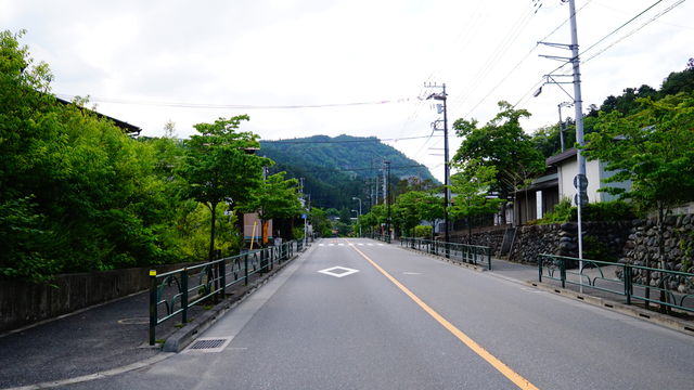 7E63A4EF-08B3-41B5-B589-C01644E0945A