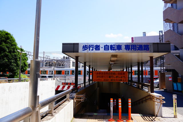 401CFA04-B212-4BEF-BF89-FE17DA79C899