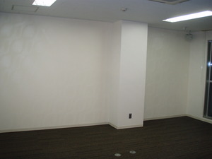 PB070943