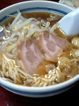中華屋台_醤油ラーメン01