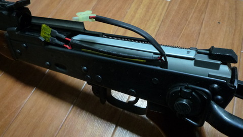 ヒューズ
