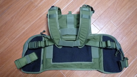TT チェストリグ MK II 裏