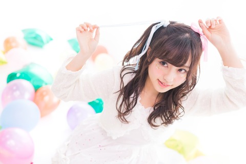 158A8244_TP_V