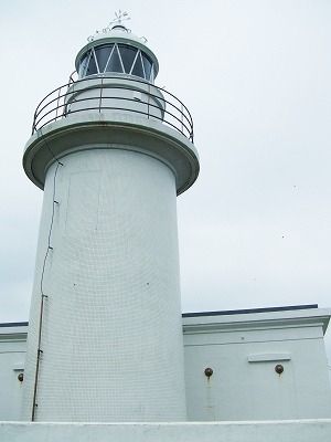 灯台もと暗しの意味とは 灯台もと暗しの意味について