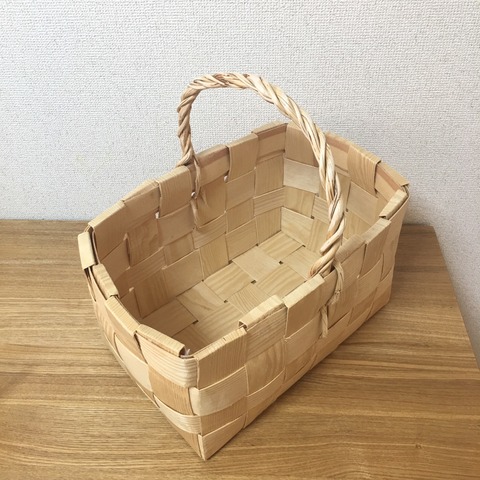 D97E777F-A979-4C53-95EA-80B66B9AB3F7