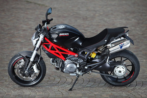 ducati-monster-796-test_61