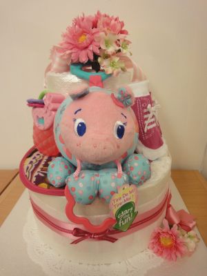 ブタさんのおむつケーキ_400