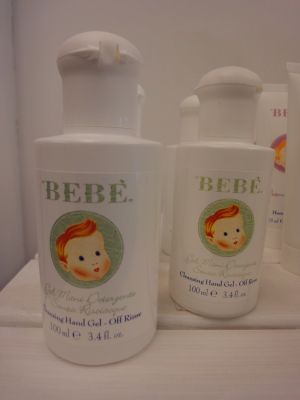 bebe ウォーターレスハンドジェル_400