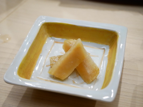 P1470853