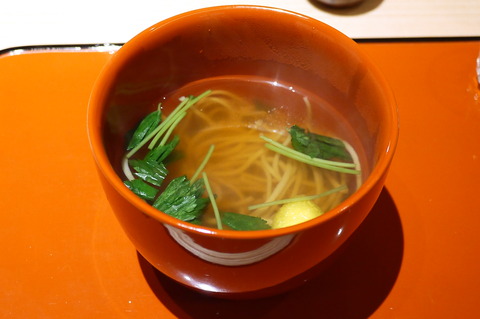 P1810116