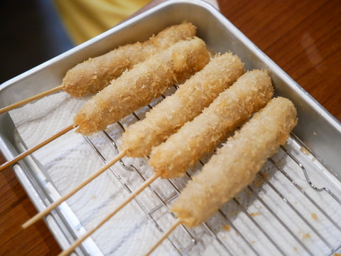 P1410773